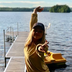 Meet your Posher, Madi